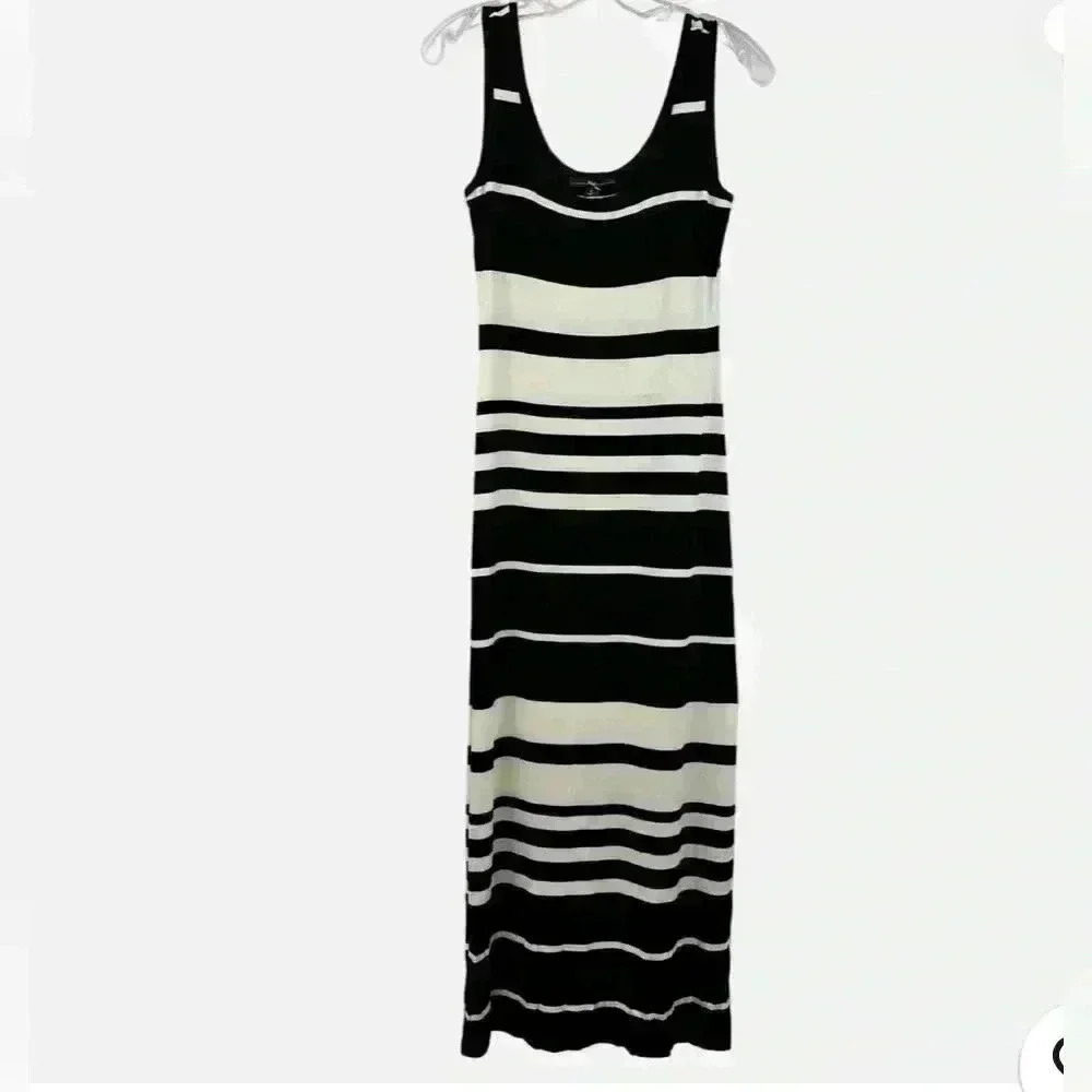 R&K Women’s Sleeveless Scoop Neck Black/Ivory Striped Maxi Dress Small